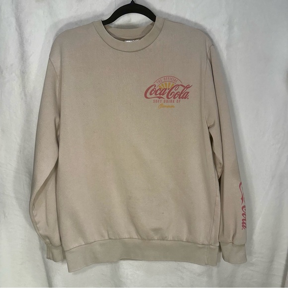 Coca-Cola Beige Crew Neck Sweatshirt with Red Logo - Picture 3 of 6